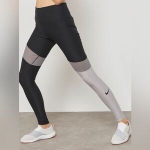 NIKE Women’s DRI FIT Power Exercise Pant Size Small